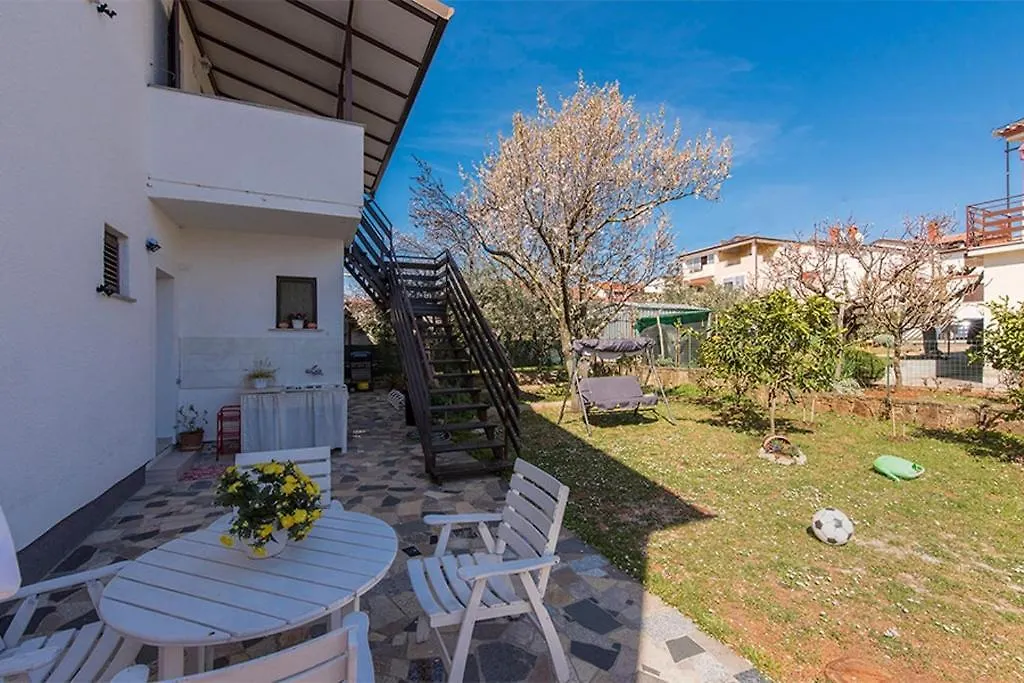 Apartment Novigrad 2536D